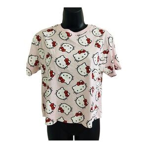 Hello Kitty Light pink short‎ sleeve cropped graphic print t-shirt size medium
